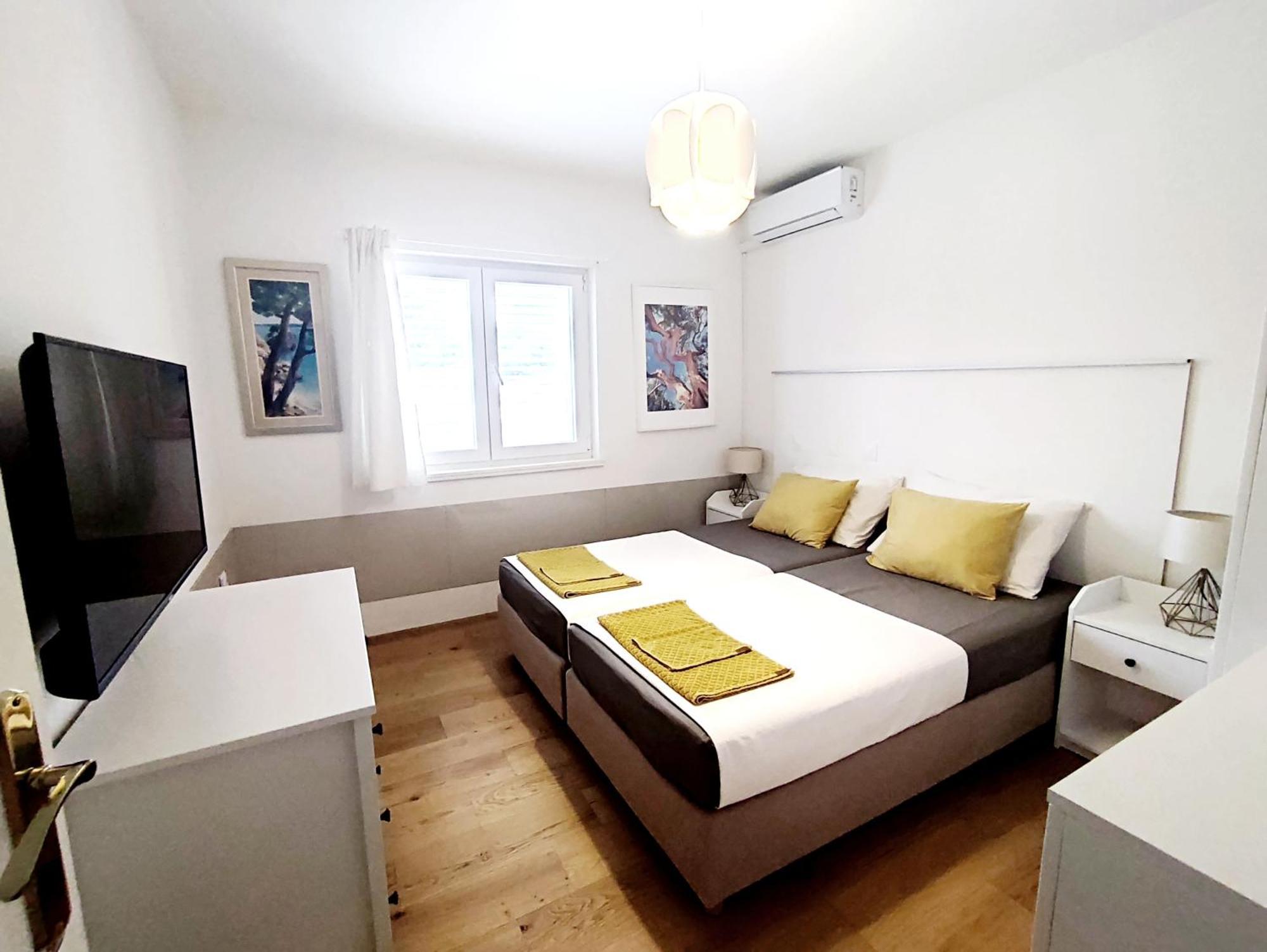 Apartment Rose, Close To The Beach Makarska Exterior foto